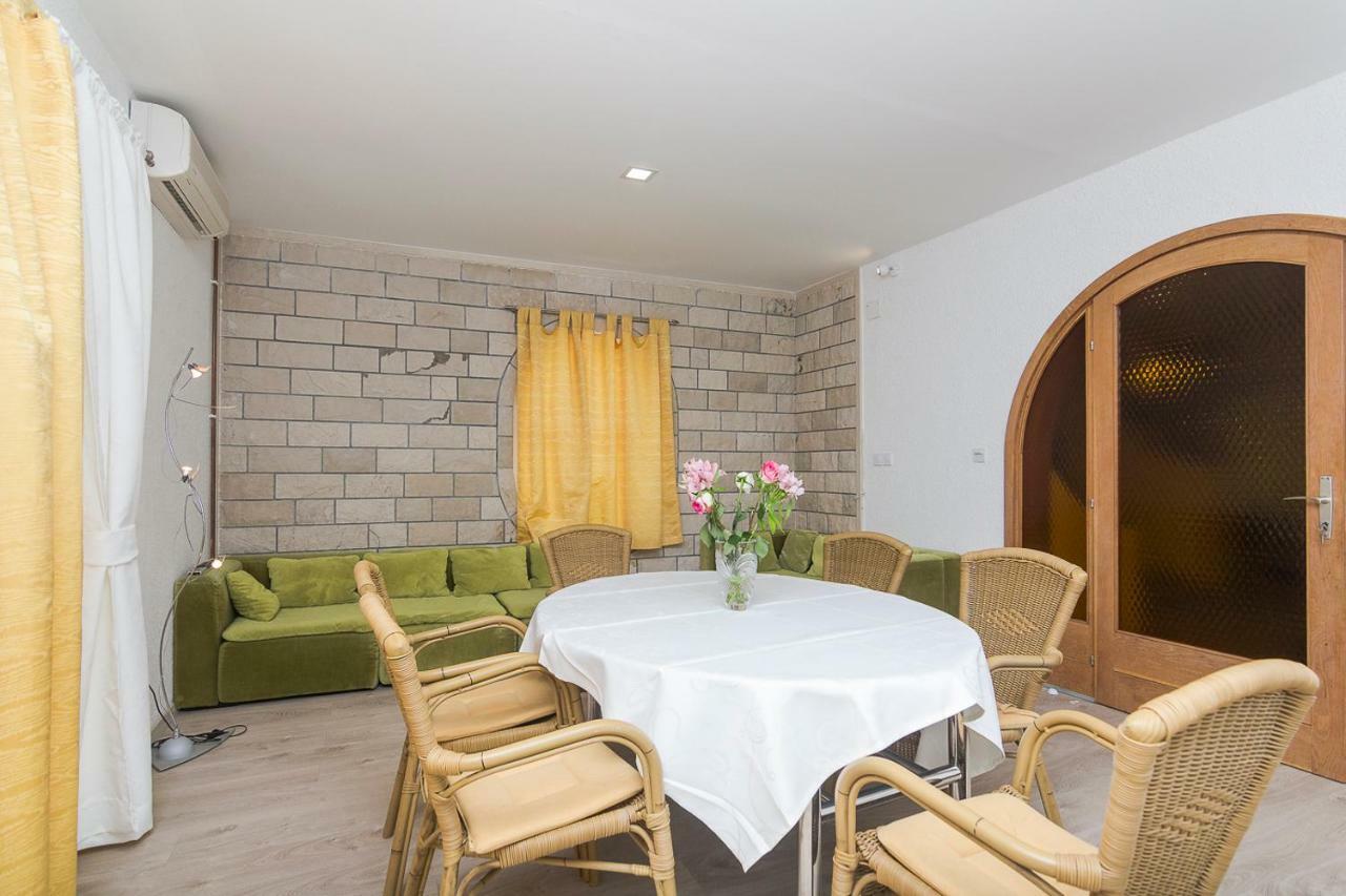 Apartments A&B Makarska Extérieur photo