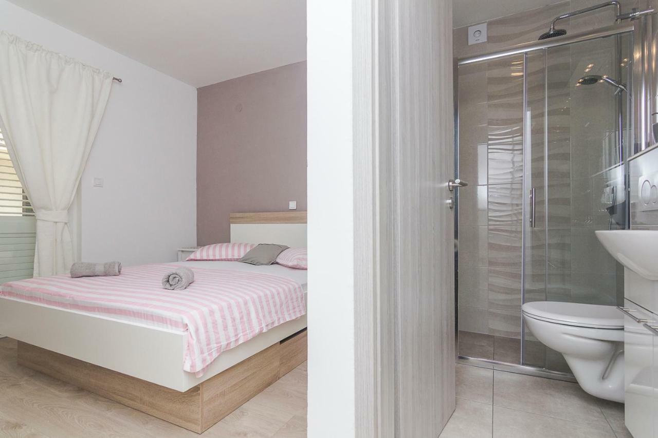 Apartments A&B Makarska Extérieur photo