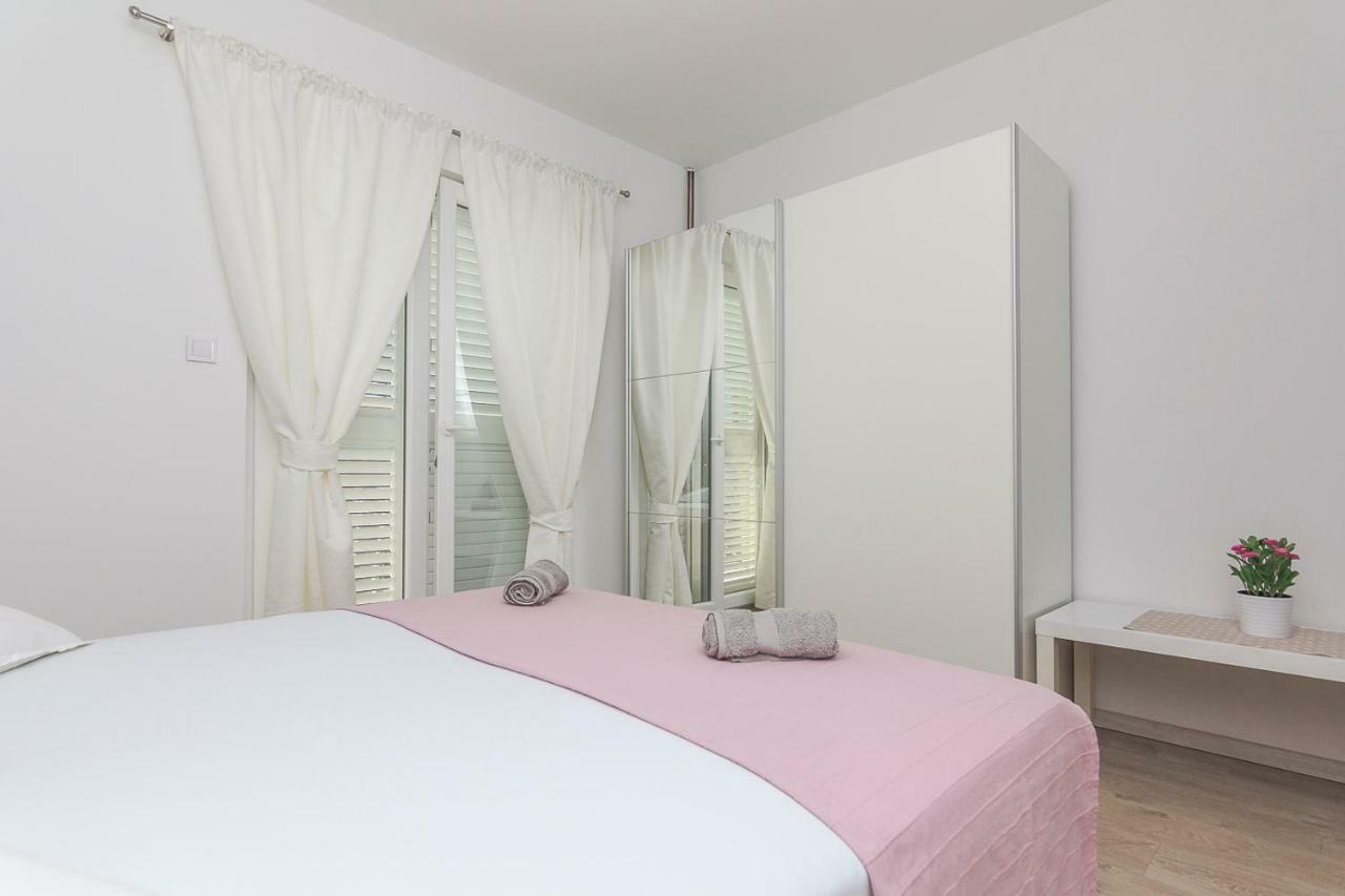 Apartments A&B Makarska Extérieur photo